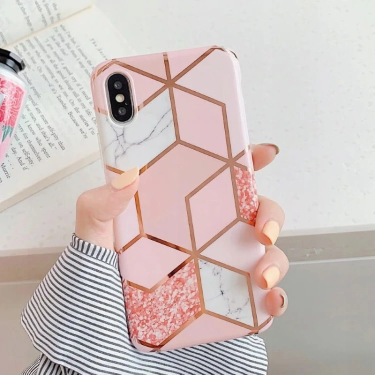 ETUI-MARMUR-GOLD-DO-APPLE-IPHONE-7-8-SE-Kod-producenta-marble-iPhone-7-8-se2020-min.jpg