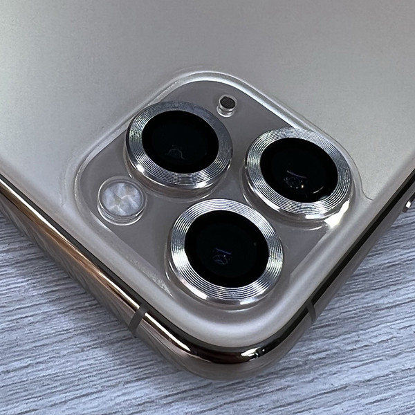 Folia na tył GrizzGlass SatinSkin do Apple iPhone 13