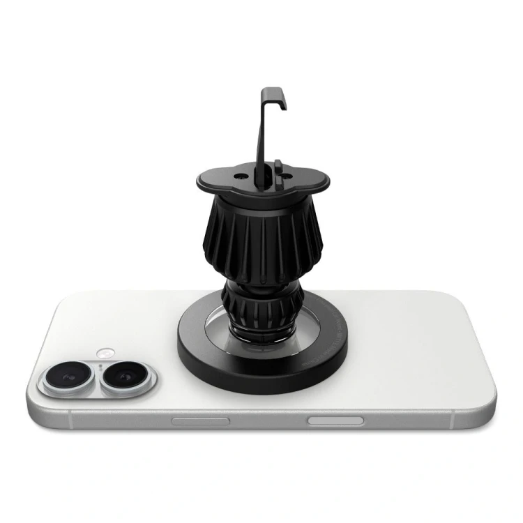 Uchwyt samochodowy na kokpit / do kratki Spigen MFT13 Magnetic MagSafe Dashboard & Vent Car Mount Bl