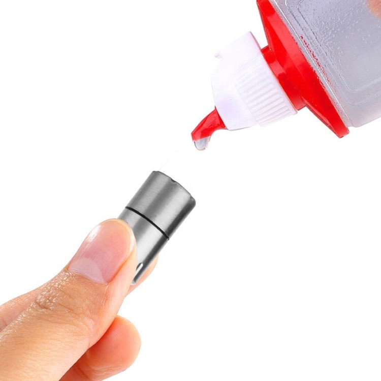 Mini-Compact-Kerosene-Lighter-Key-Chain-Capsule-Gasoline-Lighter-Inflated-Keychain-Petrol-Lighter-Outdoor-Tools (3)-min.jpg
