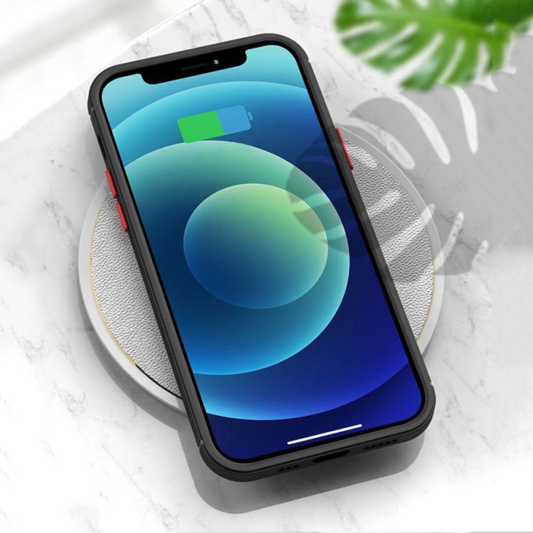 IP11P_LACE_CASE (2)-min.jpg