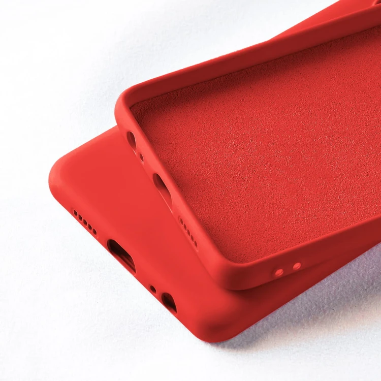 RED (2).jpg