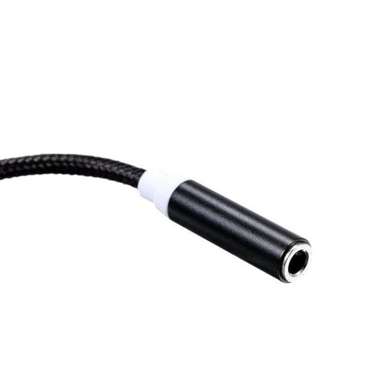 USB-C-AUX-ADAPTER (6)-min.jpeg