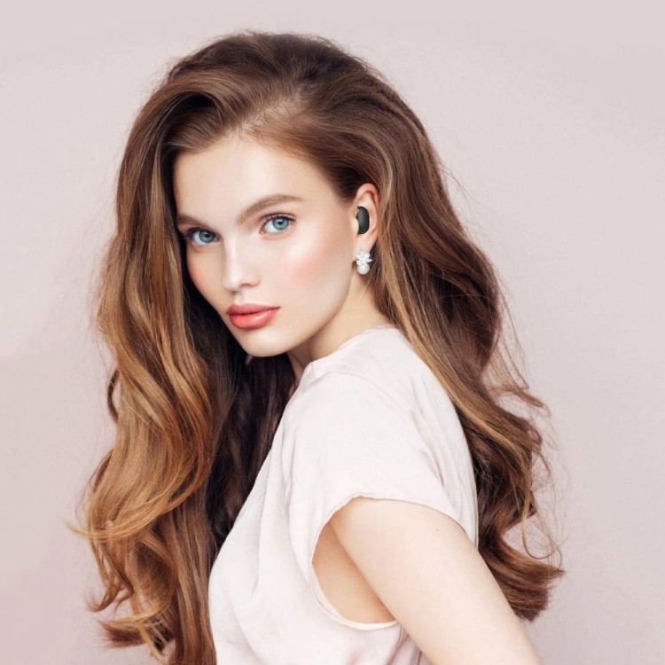 Sluchawki-bezprzewodowe-e6s-pods (13)-min.jpg