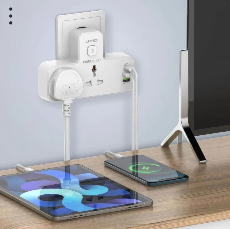 adapter-przejsciowka-wtyczka-ladowarka-usb-ldnio (2)-min.jpg