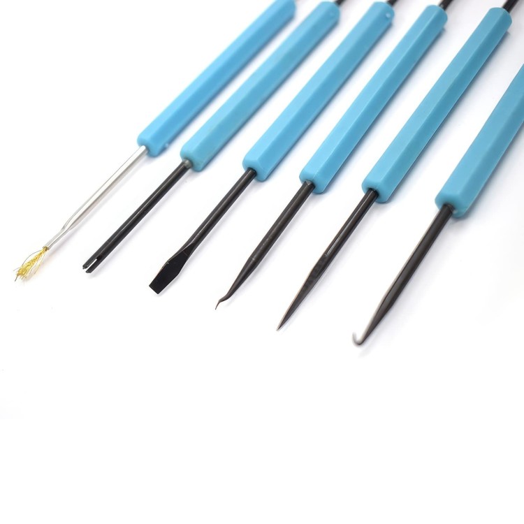 zestaw-narzedzi-do-czyszczenia-elektroniki-smartfonow-itp (5)-gigapixel-standard-scale-2_00x-min.jpg