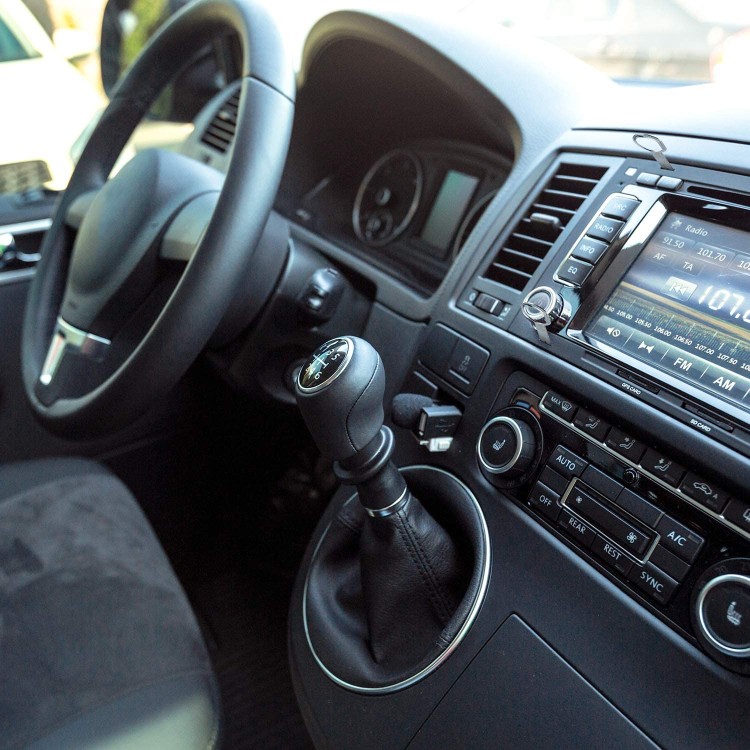 wyjmaki-klucze-do-radia-samochodowego (4)-min.jpg