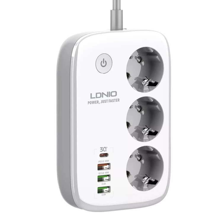 AnyConv.com__listwa-zasilajaca-wifi-3x-ac_227354-min.jpg
