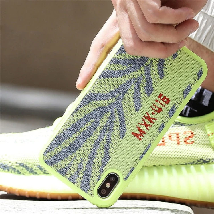 SPORT_CASE_IPHONE (1)-min.jpg