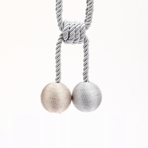 SZNUR-SZNUREK-UPIECIE-DO-ZASLON-FIRAN-PLECIONE-KULE-SREBRNO-BEZOWE-2-SZT-EAN-GTIN-5906896105100.jpg