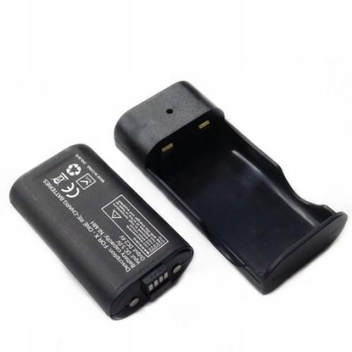 ZESTAW-AKUMULATOR-BATERIA-DO-PADA-XBOX-ONE-SERIES-S-X-KABEL-LADOWARKA-Kod-producenta-BATTERY-X-ONE-XBOX-4IN1 (1).jpg