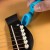 KORBKA-do-NAWIJANIA-STRUN-GITARA-ELEKTRYCZNA-KLASYCZNA-AKUSTYCZNA-CZARNA-Kod-producenta-KORB-BLK.jpg