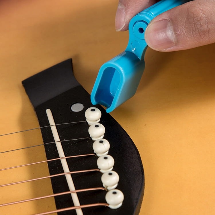 KORBKA-do-NAWIJANIA-STRUN-GITARA-ELEKTRYCZNA-KLASYCZNA-AKUSTYCZNA-CZARNA-Kod-producenta-KORB-BLK.jpg