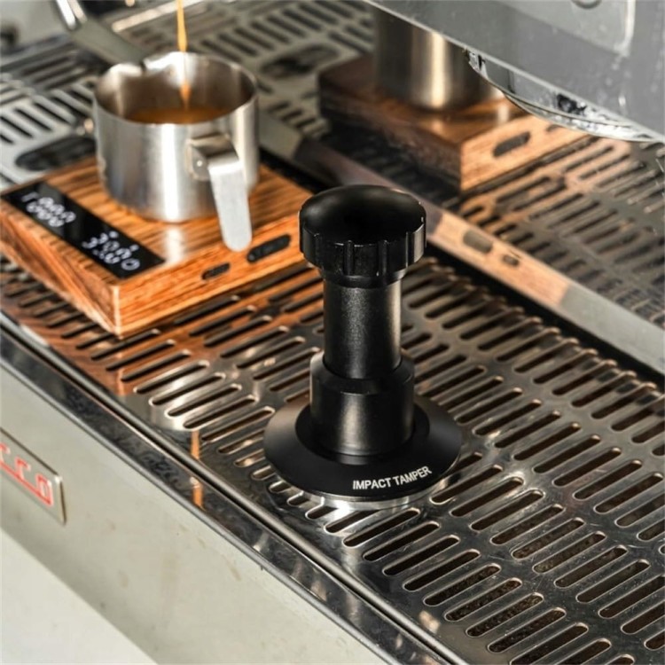 imgi_22_TAMPER-z-MECHANIZMEM-SPREZYNOWYM-UBIJAK-KAWY-w-KOLBIE-EKSPRES-KOLBOWY-51mm-Stan-opakowania-oryginalne.jpg